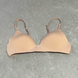 Victorias Secret Wireless Bra